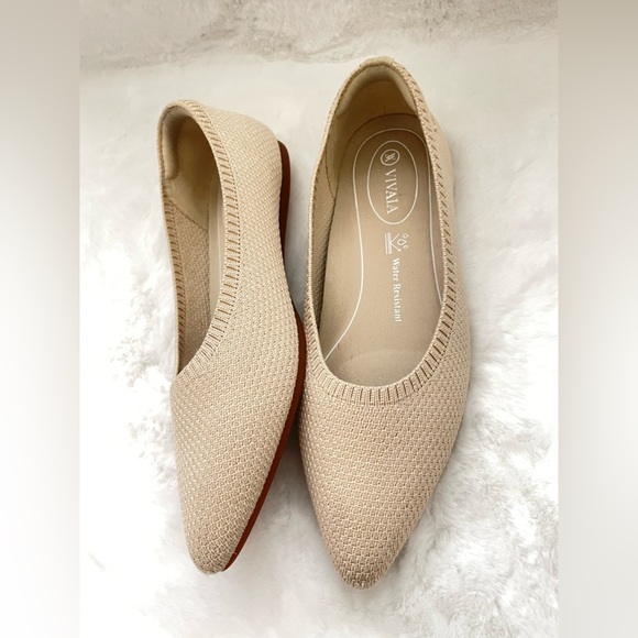 VIVAIA Aria Pointed-Toe Ballet Flats Ivory Water Repellent Womens Size 37.5 - Picture 7 of 9